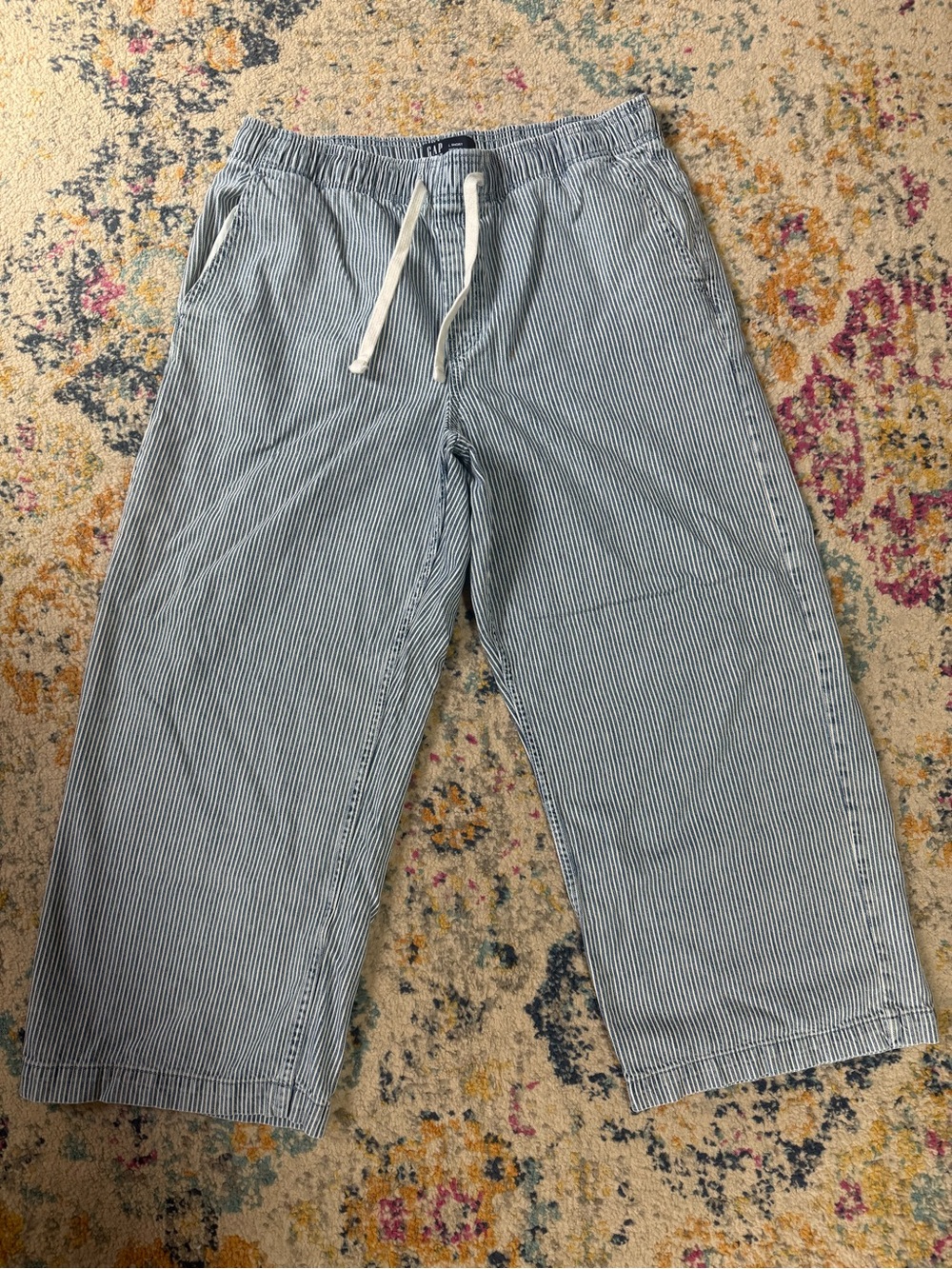 GAP Factory Women’s Elastic Waist Jeans